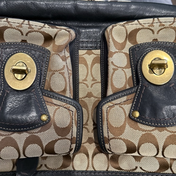 Coach Legacy Gigi Canvas Tote w/ Matching Wristlet & Wallet - Picture 3 of 16